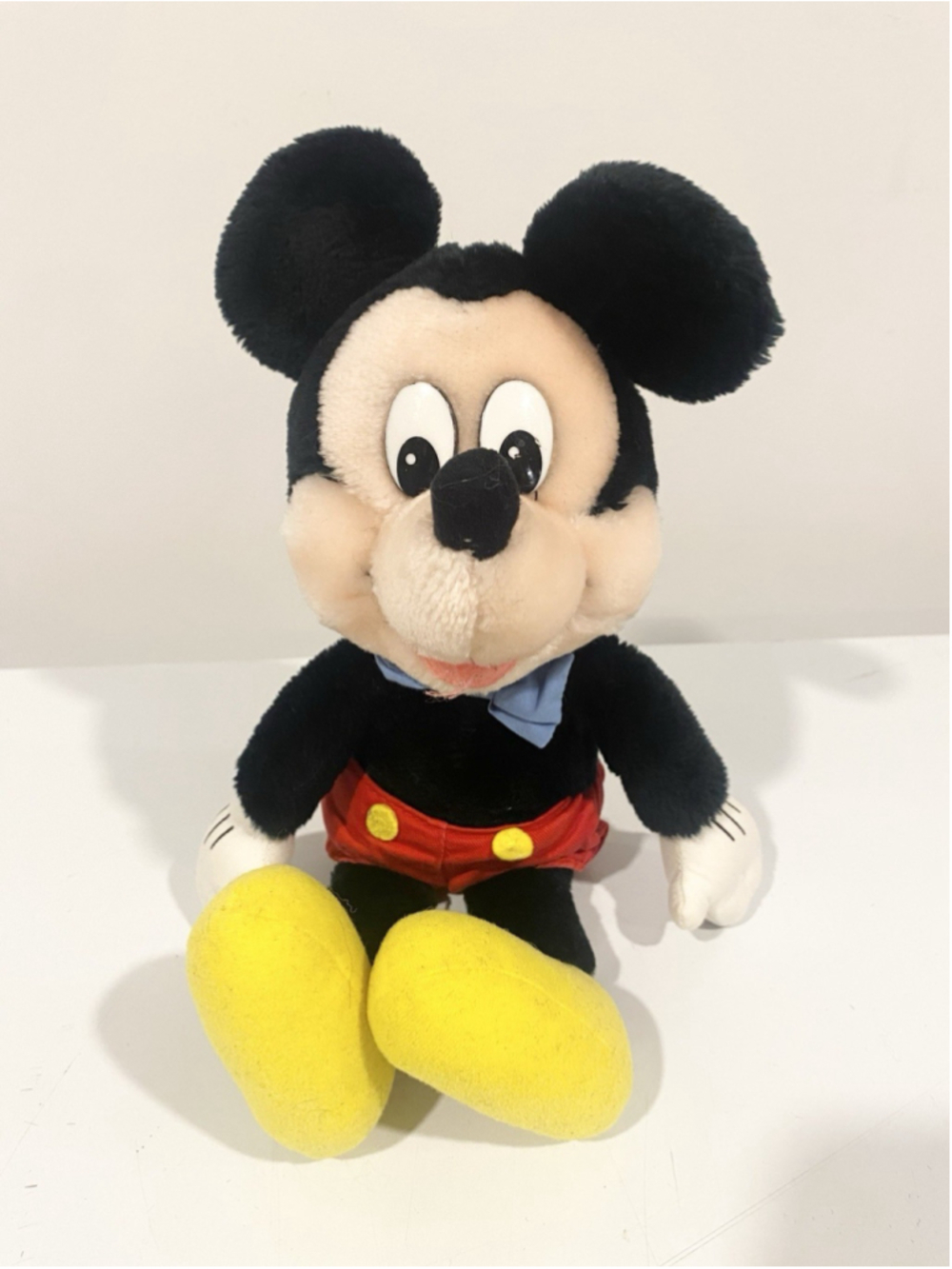 Vintage Applause Disney Mickey Mouse 13” Floppy Plush R4306